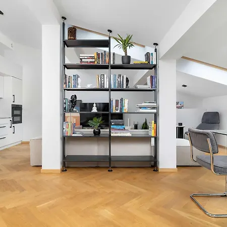 Nowoczesny Z Klimatyzacja By Renters